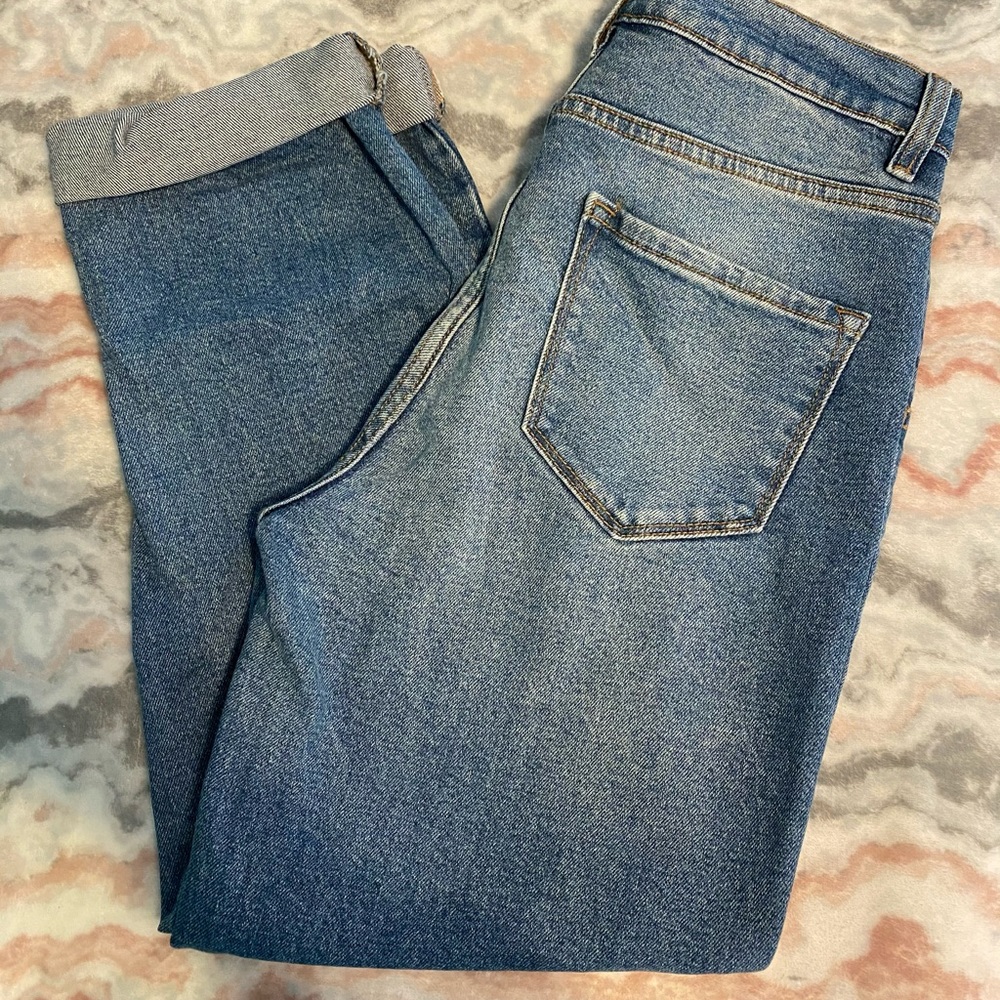 High waisted boyfriend jeans